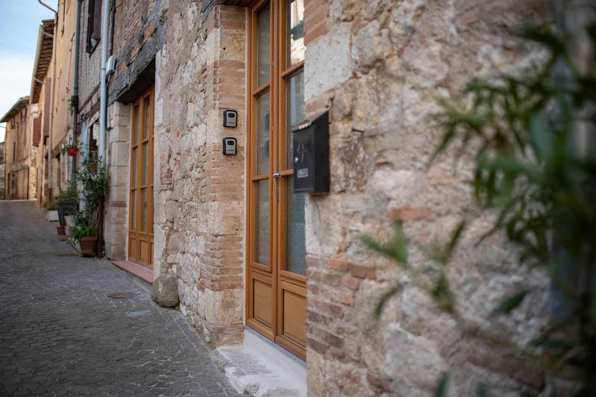 Les Portes De Castelnau Luaran gambar